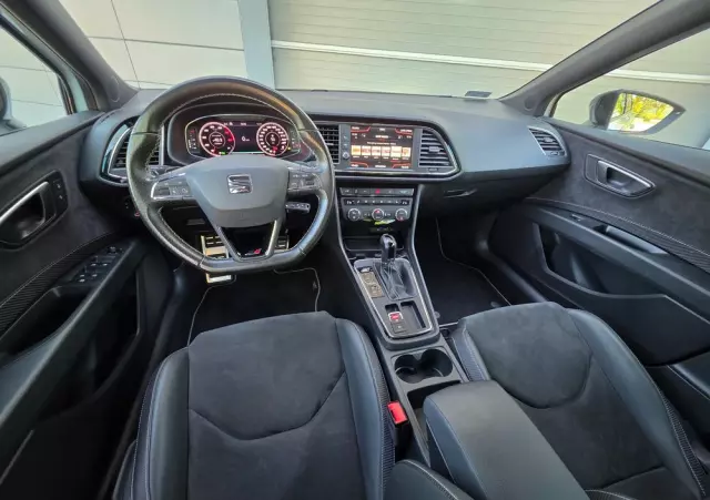 SEAT Leon ST 2.0 TSI Start&Stop DSG Cupra 300