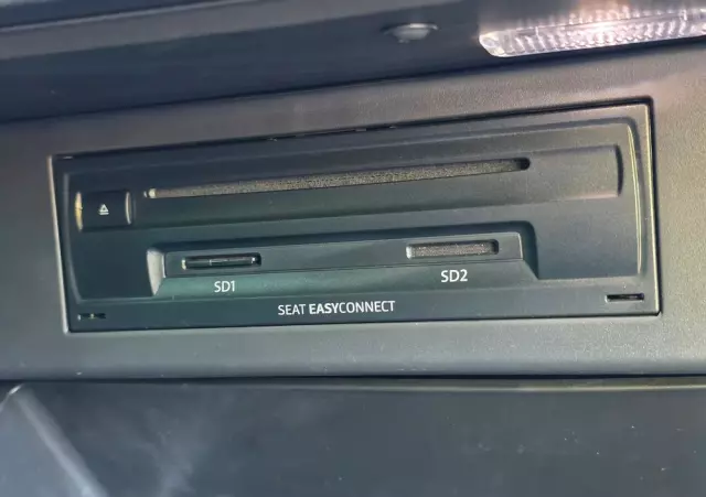 SEAT Leon ST 2.0 TSI Start&Stop DSG Cupra 300