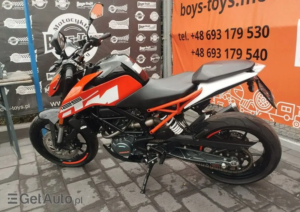 KTM Duke 