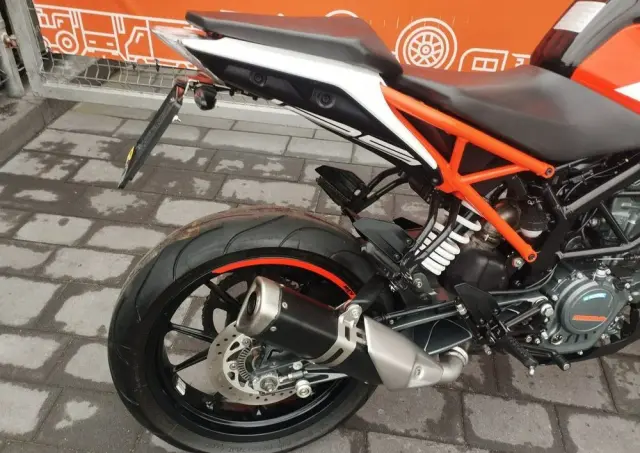 KTM Duke 