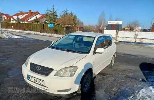 TOYOTA Corolla 