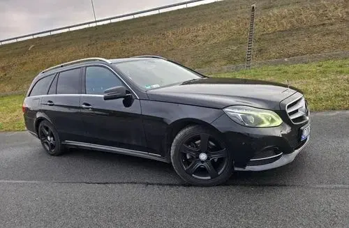 MERCEDES-BENZ Klasa E 
