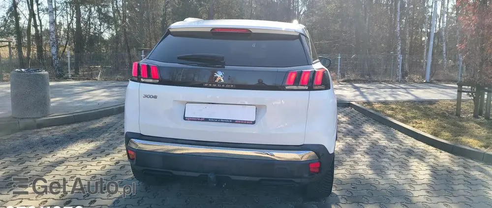 PEUGEOT 3008 1.2 PureTech Allure S&S EAT6