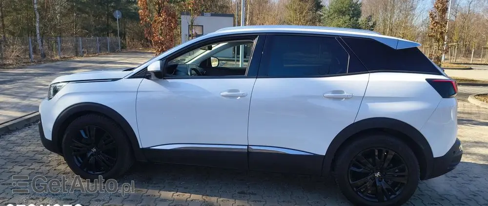 PEUGEOT 3008 1.2 PureTech Allure S&S EAT6