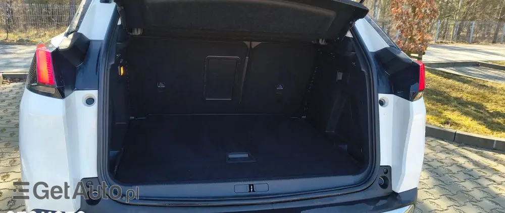 PEUGEOT 3008 1.2 PureTech Allure S&S EAT6