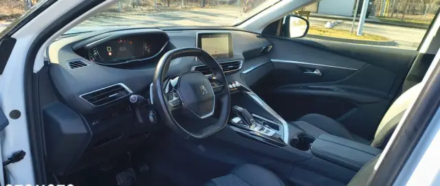 PEUGEOT 3008 1.2 PureTech Allure S&S EAT6