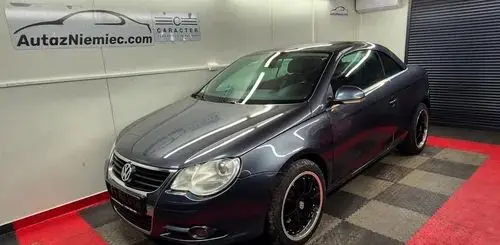 VOLKSWAGEN Eos 