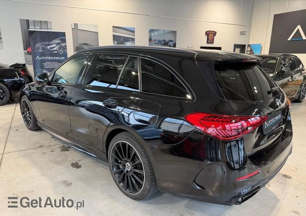 MERCEDES-BENZ Klasa C 300 e 9G-TRONIC AMG Line