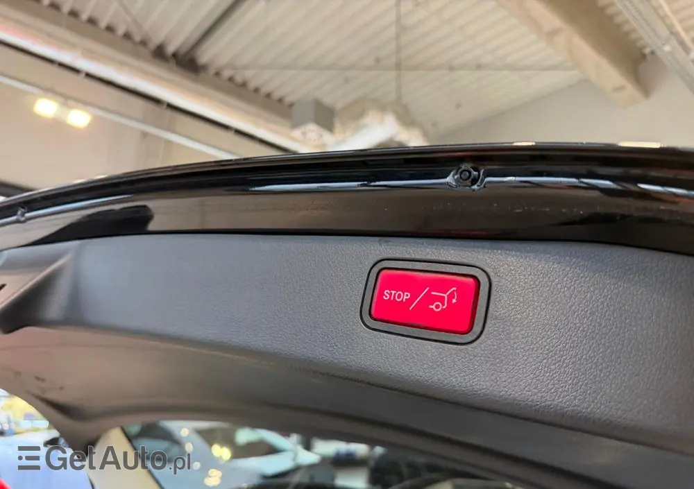 MERCEDES-BENZ Klasa C 300 e 9G-TRONIC AMG Line
