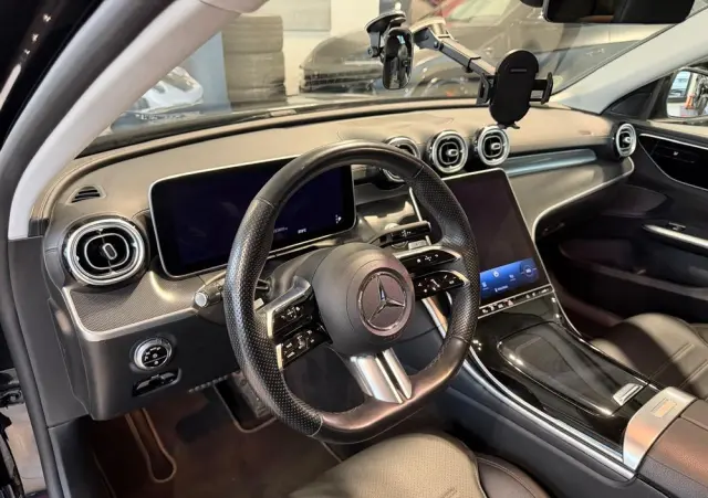 MERCEDES-BENZ Klasa C 300 e 9G-TRONIC AMG Line