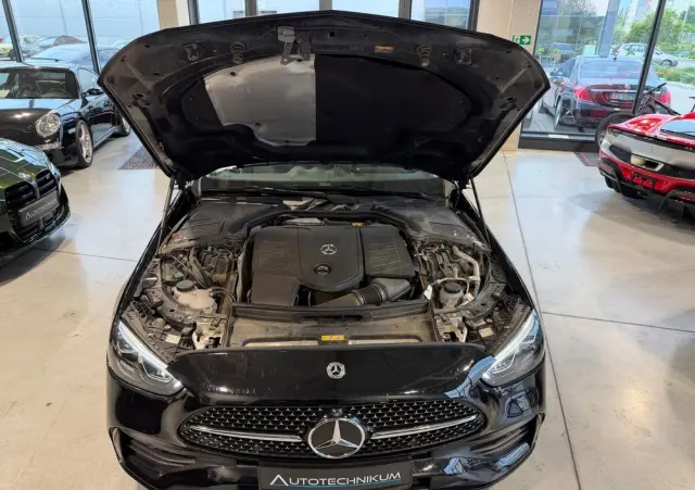 MERCEDES-BENZ Klasa C 300 e 9G-TRONIC AMG Line