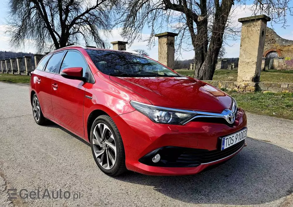 TOYOTA Auris 1.8 VVT-i Hybrid Automatik Life Plus