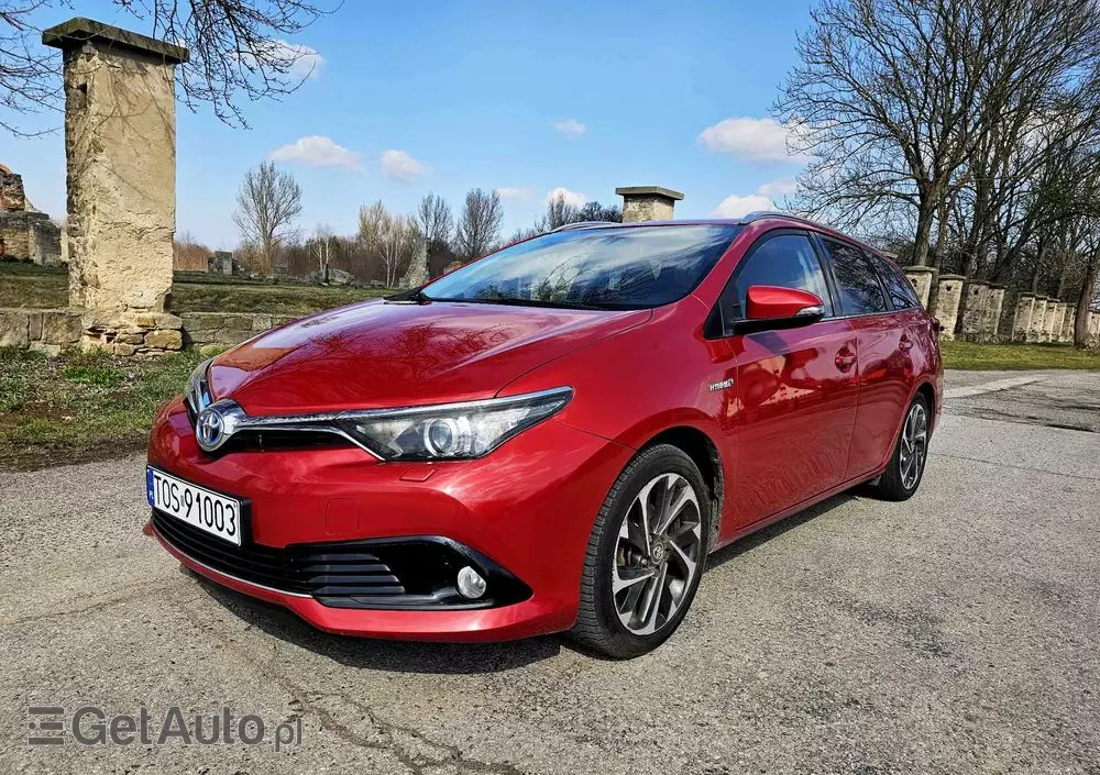 TOYOTA Auris 1.8 VVT-i Hybrid Automatik Life Plus