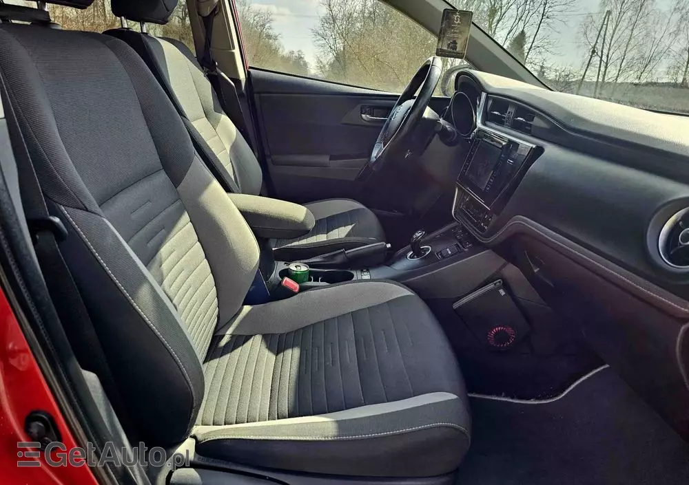 TOYOTA Auris 1.8 VVT-i Hybrid Automatik Life Plus