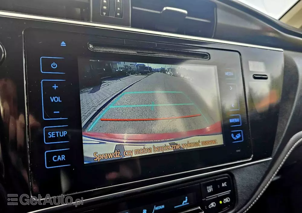 TOYOTA Auris 1.8 VVT-i Hybrid Automatik Life Plus