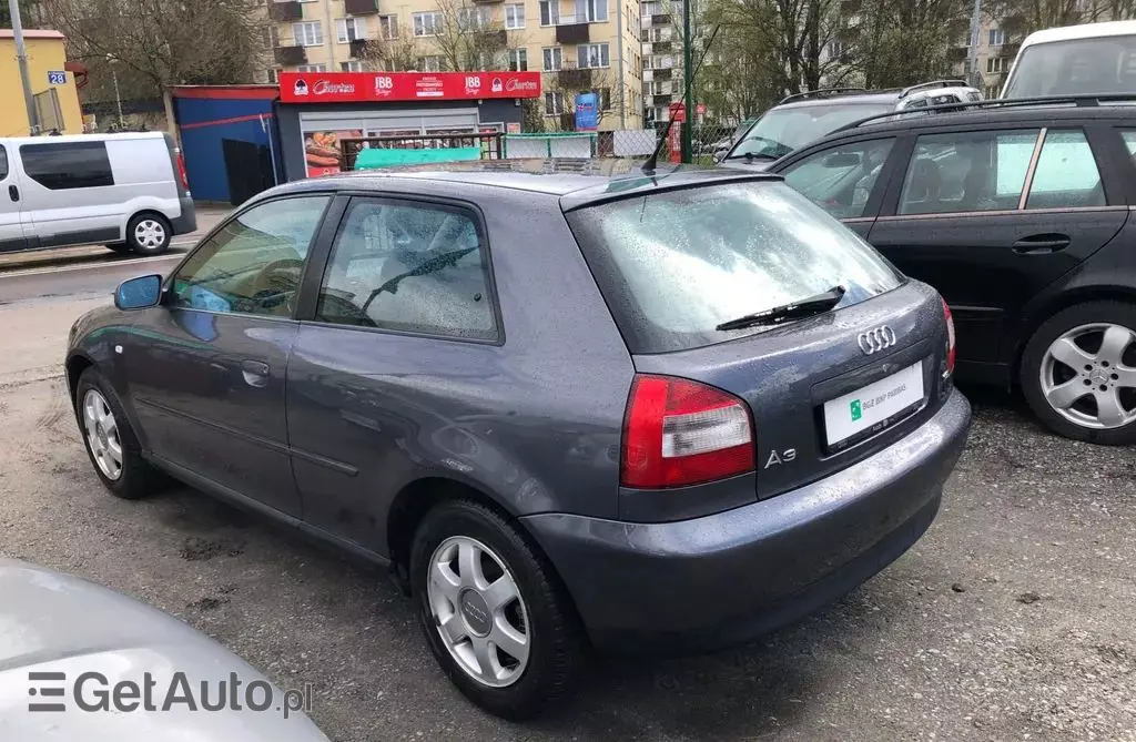 AUDI A3 