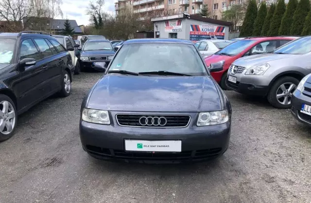 AUDI A3 