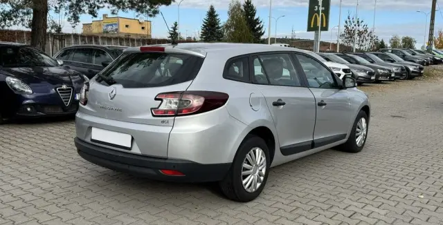 RENAULT Megane 