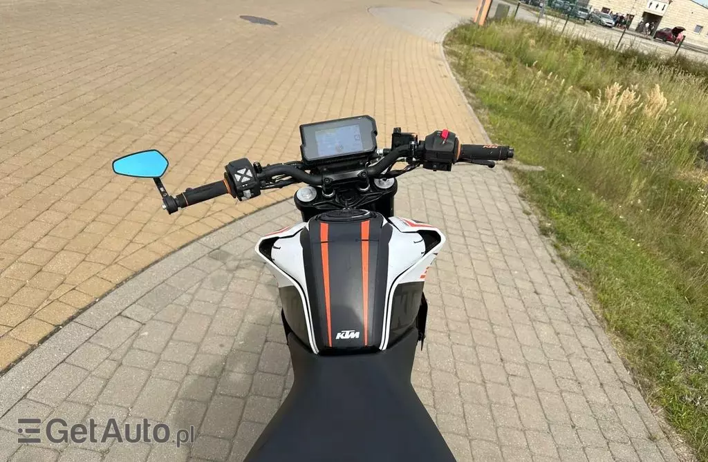 KTM 390 Duke 