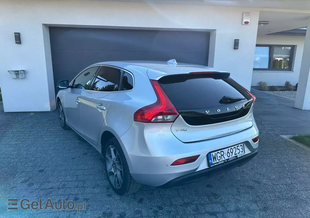 VOLVO V40 D2 Ocean Race