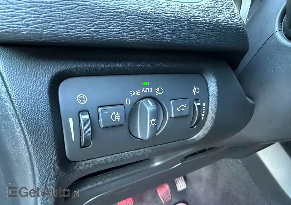 VOLVO V40 D2 Ocean Race