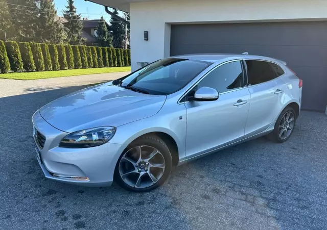 VOLVO V40 D2 Ocean Race