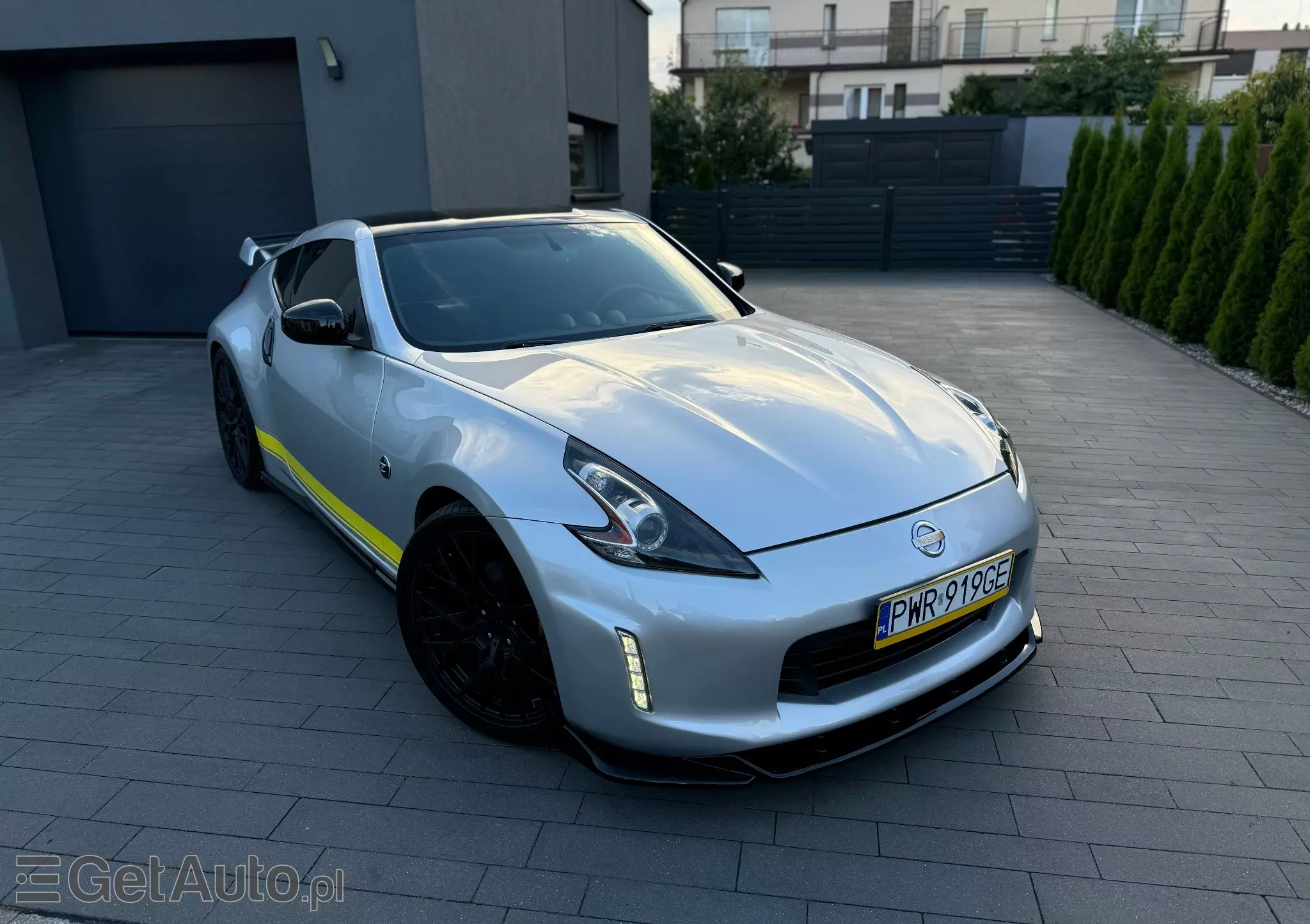 NISSAN 370 Z 