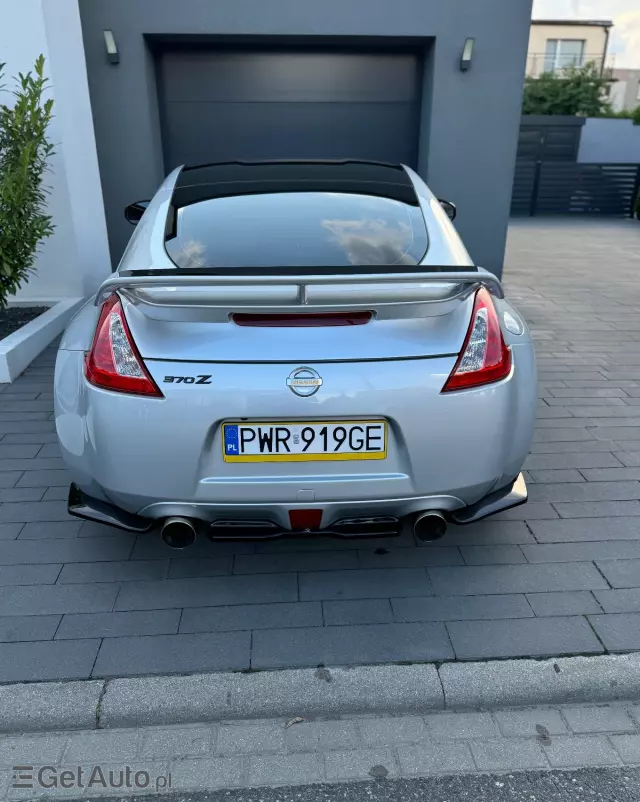 NISSAN 370 Z 