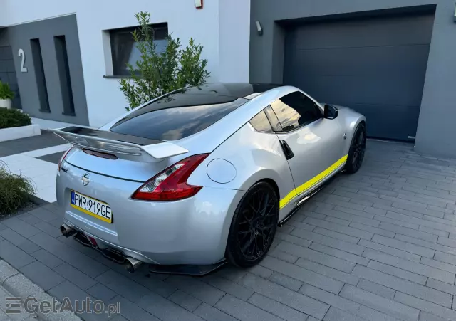 NISSAN 370 Z 