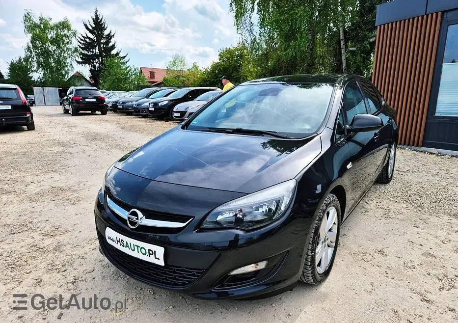 OPEL Astra IV 1.4 T Business EU6