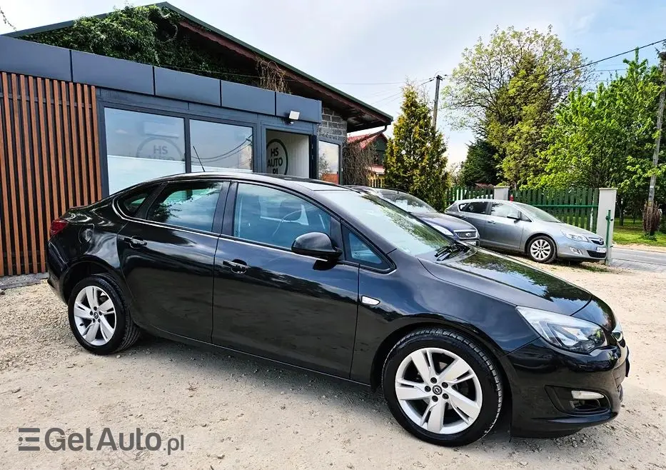 OPEL Astra IV 1.4 T Business EU6