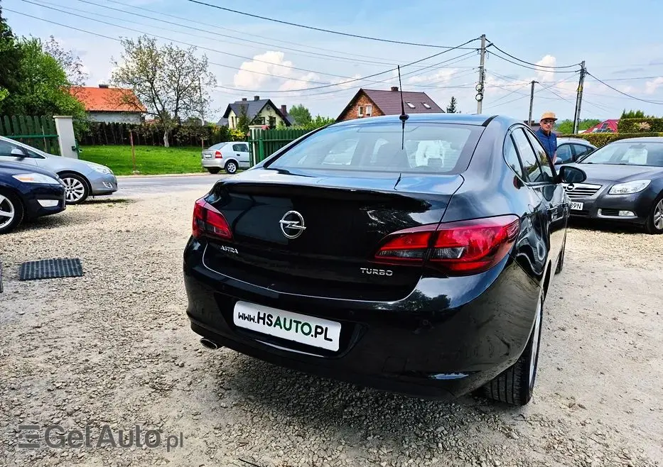 OPEL Astra IV 1.4 T Business EU6