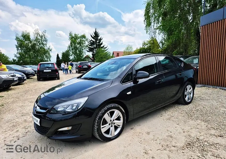OPEL Astra IV 1.4 T Business EU6