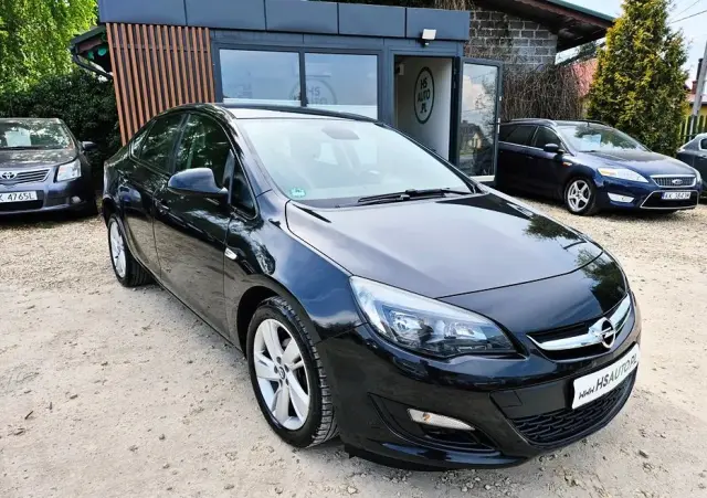 OPEL Astra IV 1.4 T Business EU6