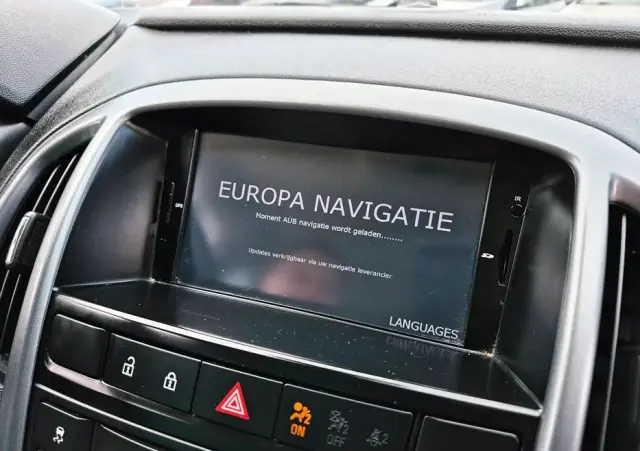 OPEL Astra IV 1.4 T Business EU6