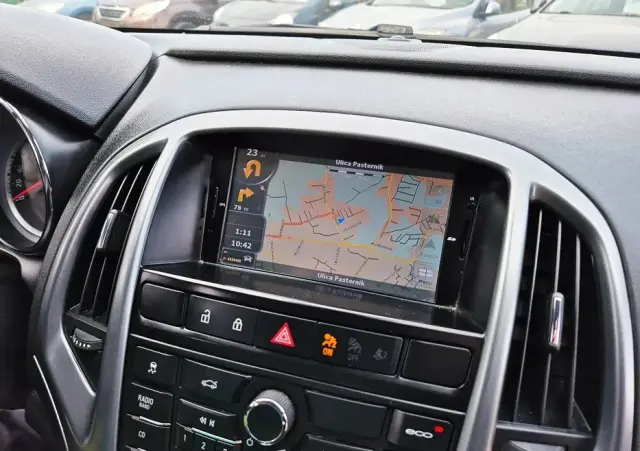 OPEL Astra IV 1.4 T Business EU6