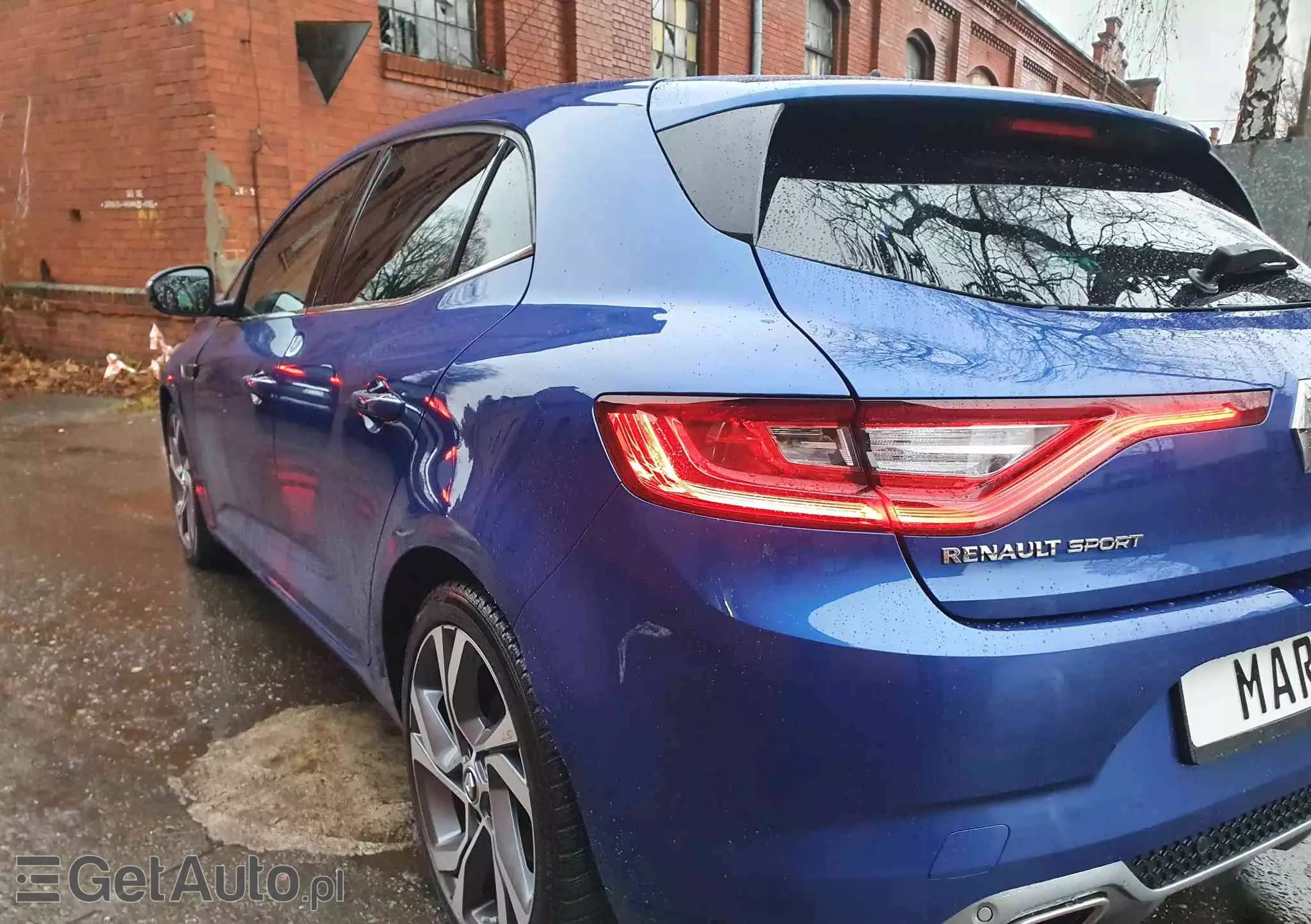 RENAULT Megane ENERGY TCe 205 EDC GT