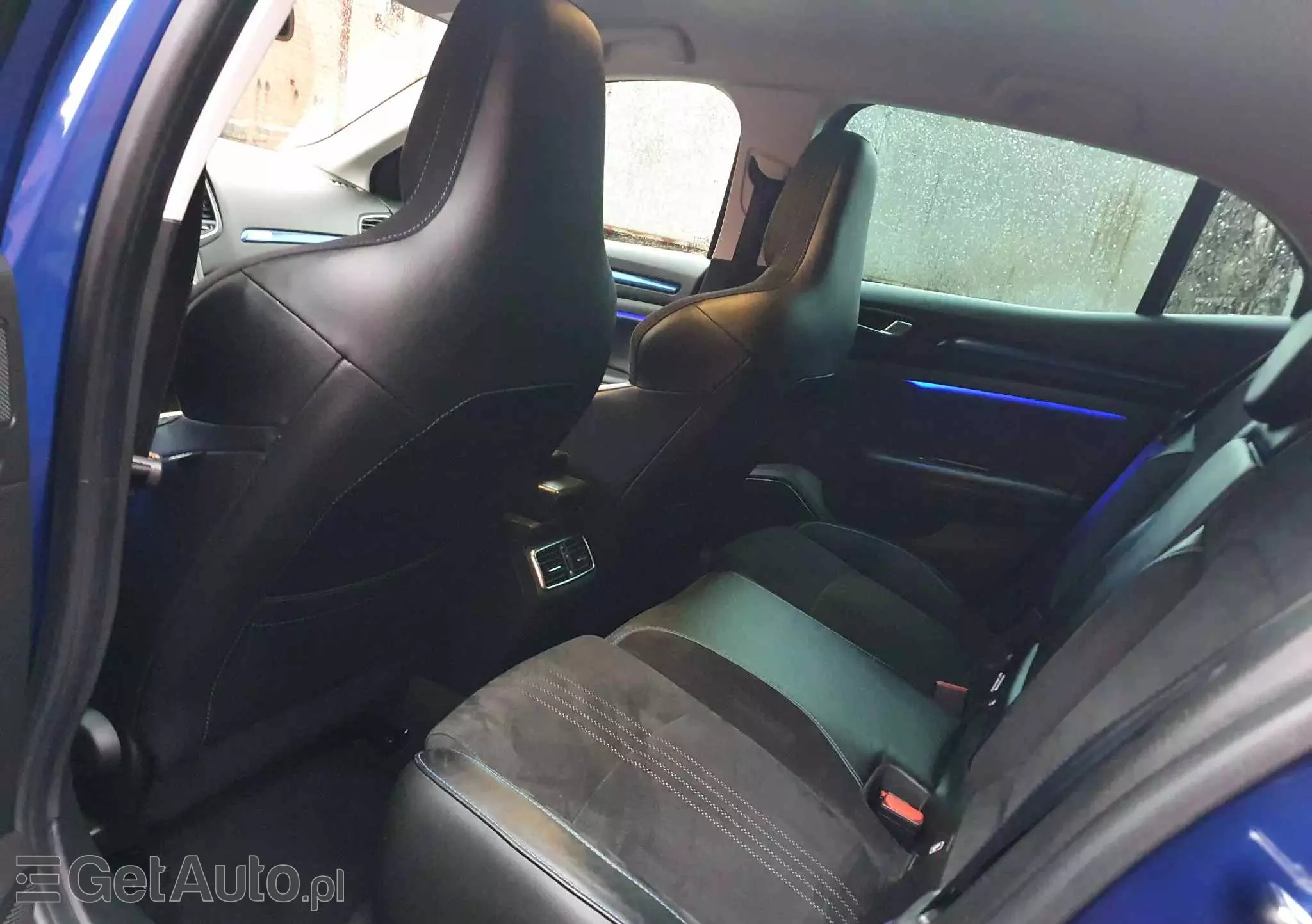 RENAULT Megane ENERGY TCe 205 EDC GT