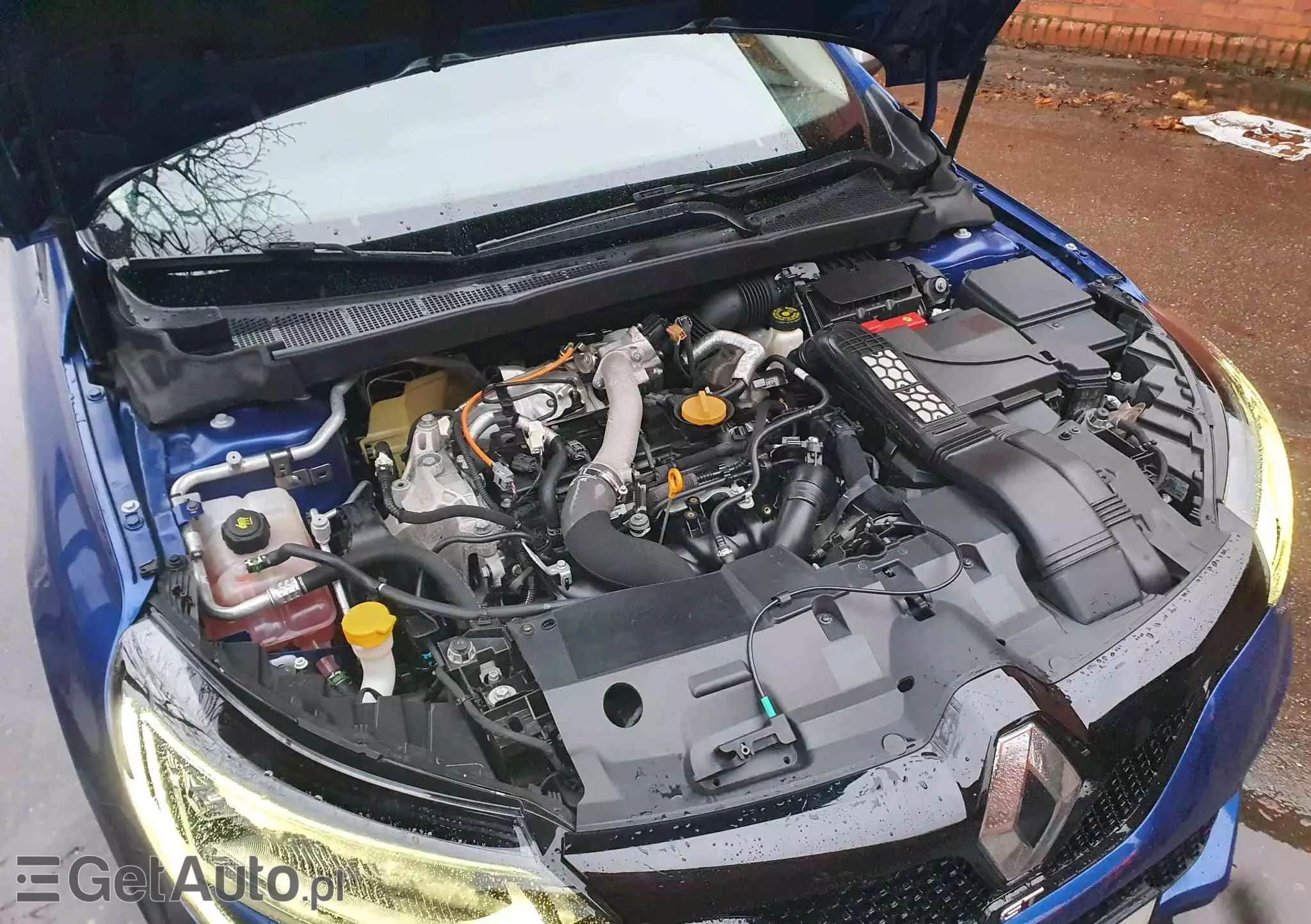 RENAULT Megane ENERGY TCe 205 EDC GT