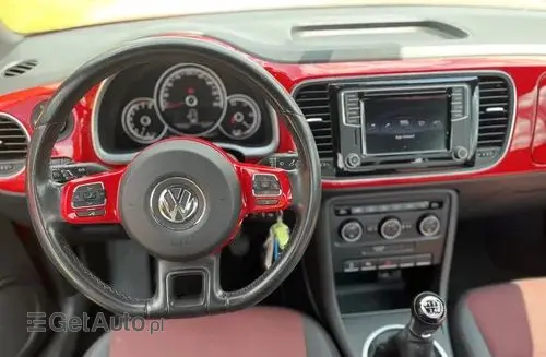 VOLKSWAGEN Beetle 