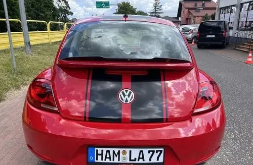 VOLKSWAGEN Beetle 