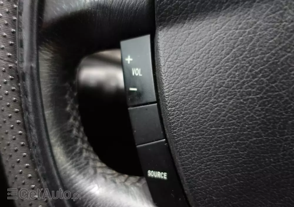 LANCIA Ypsilon 1.4 16V Platino (4 os.)