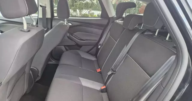 FORD Focus Turnier 1.6 TDCi DPF Titanium