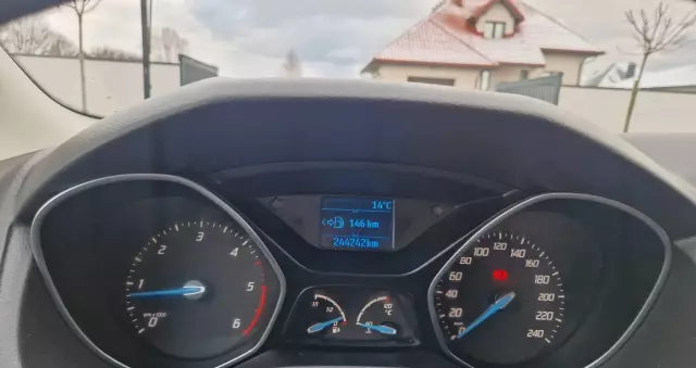 FORD Focus Turnier 1.6 TDCi DPF Titanium