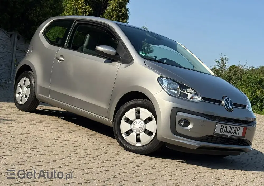 VOLKSWAGEN Up! Active