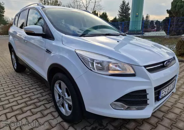 FORD Kuga 1.6 EcoBoost FWD Titanium ASS