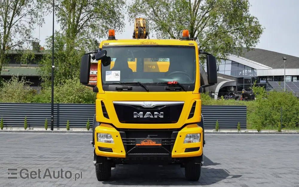 MAN TGS 26.400 / 6x4 / EURO 6 / UDT / HDS FASSI 165 / WYSUW x3 / ROTATOR / CHWYTAK / STEROWANIE RADIOWE / WZMOCNIONA RAMA / WYWROTKA / HYDROBURTA / AUTOMAT / 2017 / NOWE OPONY - 100% / NISKI PRZEBIEG / STAN IDEALNY / SPROWADZONY 