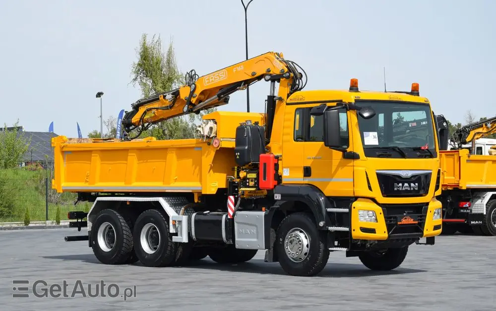 MAN TGS 26.400 / 6x4 / EURO 6 / UDT / HDS FASSI 165 / WYSUW x3 / ROTATOR / CHWYTAK / STEROWANIE RADIOWE / WZMOCNIONA RAMA / WYWROTKA / HYDROBURTA / AUTOMAT / 2017 / NOWE OPONY - 100% / NISKI PRZEBIEG / STAN IDEALNY / SPROWADZONY 