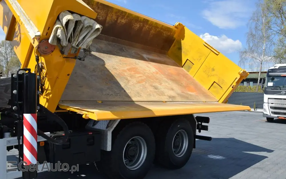 MAN TGS 26.400 / 6x4 / EURO 6 / UDT / HDS FASSI 165 / WYSUW x3 / ROTATOR / CHWYTAK / STEROWANIE RADIOWE / WZMOCNIONA RAMA / WYWROTKA / HYDROBURTA / AUTOMAT / 2017 / NOWE OPONY - 100% / NISKI PRZEBIEG / STAN IDEALNY / SPROWADZONY 