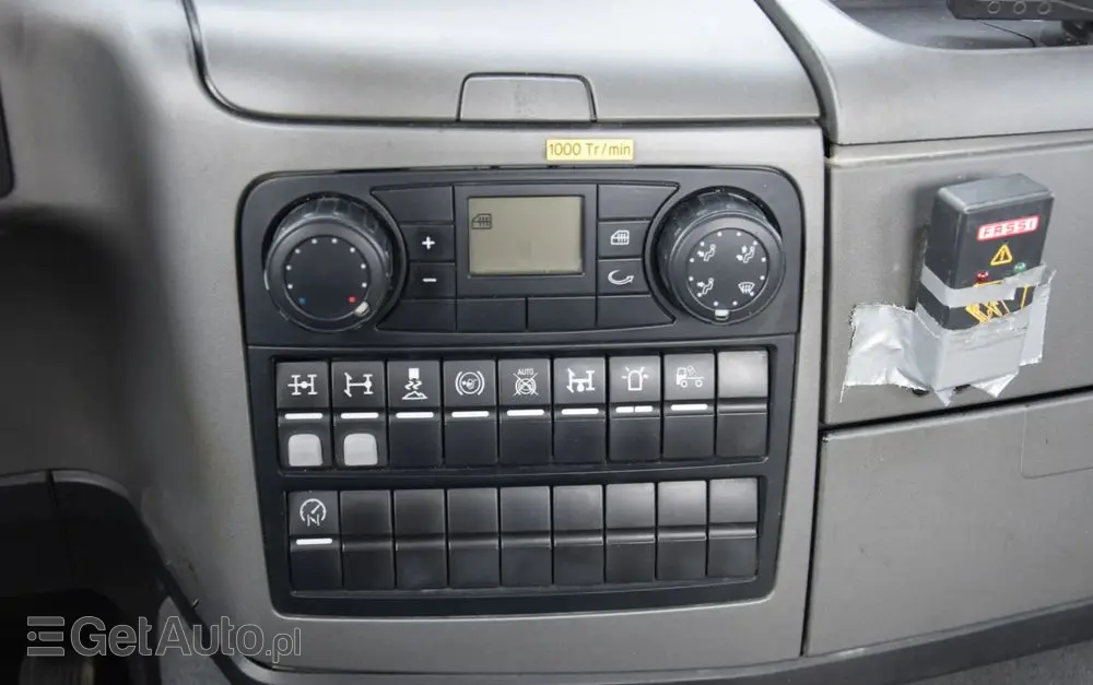 MAN TGS 26.400 / 6x4 / EURO 6 / UDT / HDS FASSI 165 / WYSUW x3 / ROTATOR / CHWYTAK / STEROWANIE RADIOWE / WZMOCNIONA RAMA / WYWROTKA / HYDROBURTA / AUTOMAT / 2017 / NOWE OPONY - 100% / NISKI PRZEBIEG / STAN IDEALNY / SPROWADZONY 